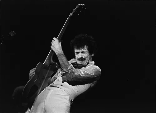 Santana 乐队 主音吉他手、人声 Carlos Santana 2006年